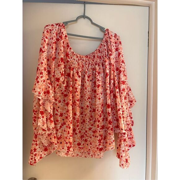 SHEIN curve blouse size 4xl - Picture 2 of 3